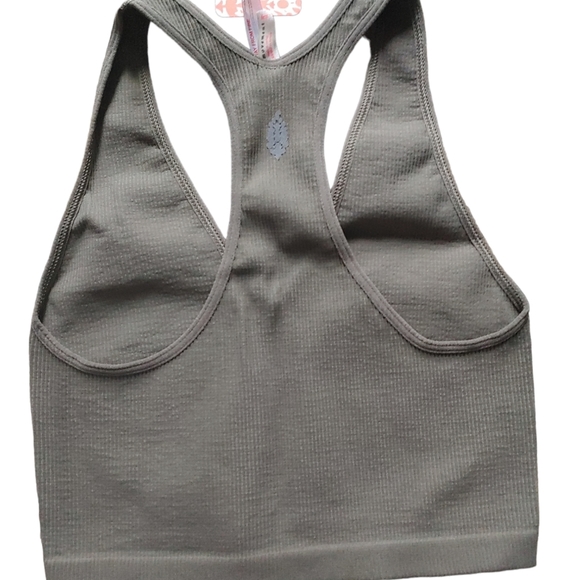 NWT Free people movement free throw crop tank- army - Picture 2 of 2